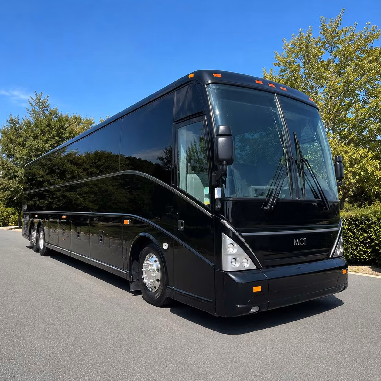 construction crew shuttles and worksite transportation around new britain