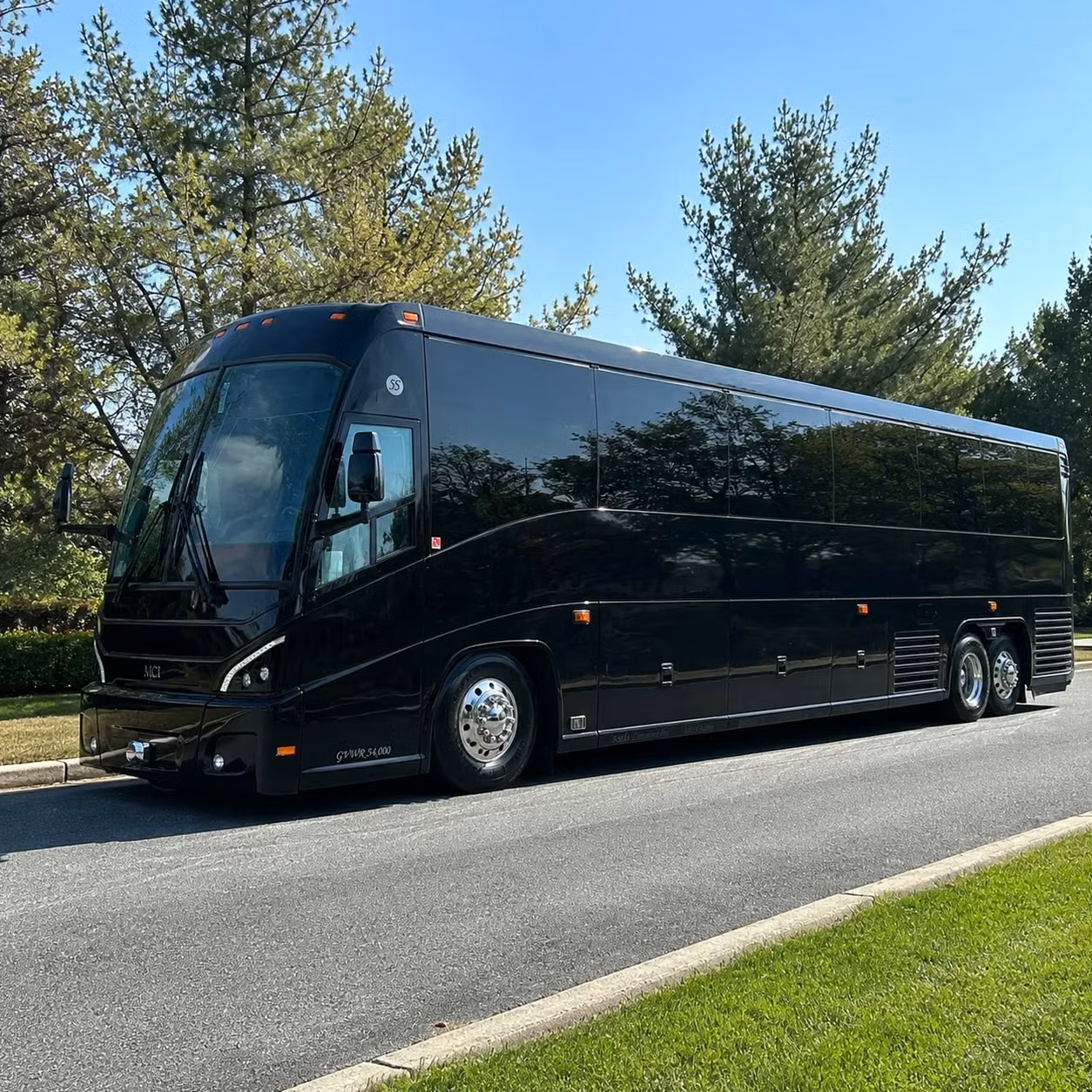 employee shuttles for central connecticut state university and healthcare employers in new britain