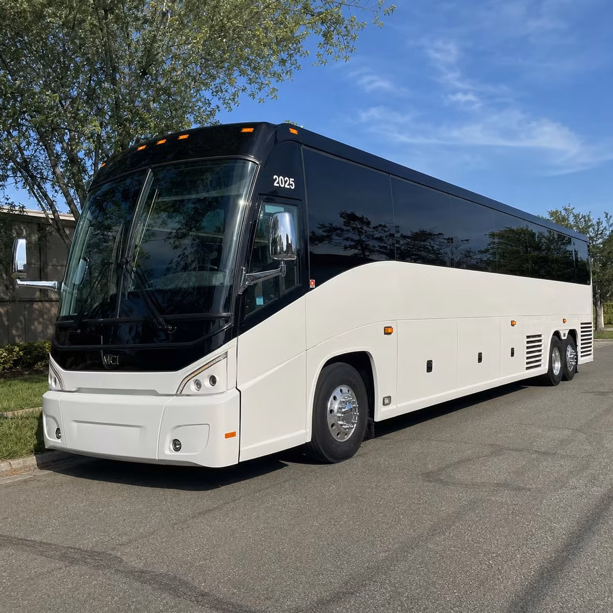 long distance charter bus rentals from new britain to new york city boston and beyond