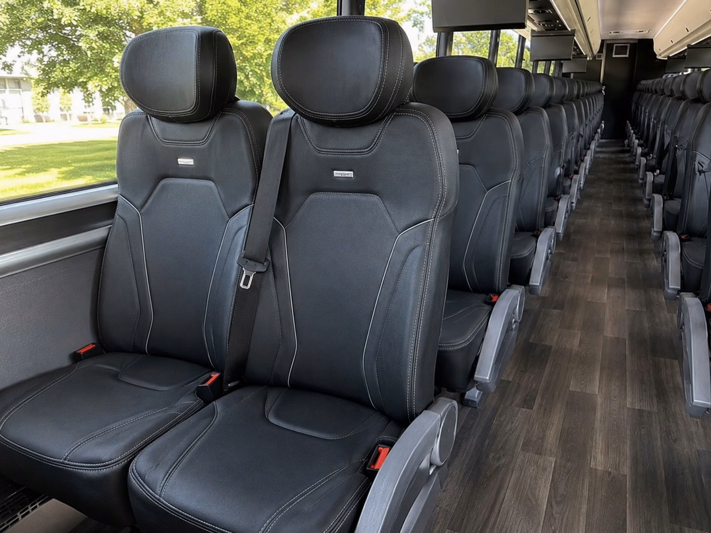shuttle your guests between new britain hotels and your wedding venue
