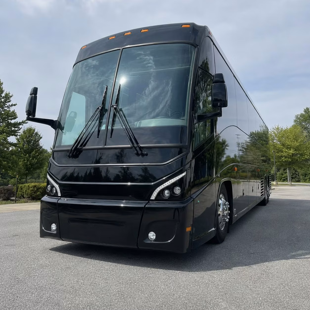 what makes newbritaincharterbuscompany com the smarter way to book employee shuttles in new britain